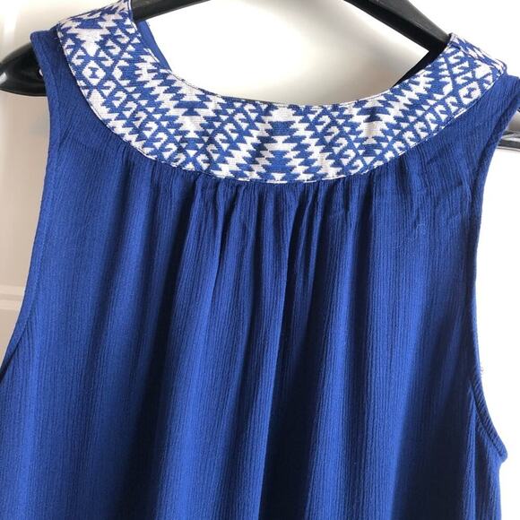 JACK BY BB Dakota tank with Aztec tribal pattern - Picture 7 of 7